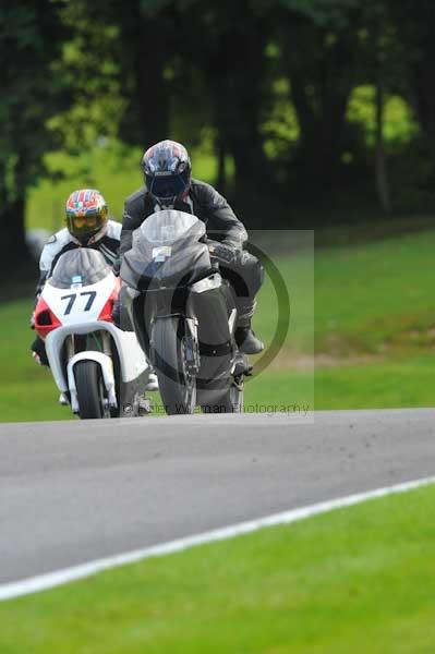 Motorcycle action photographs;cadwell;cadwell park photographs;event digital images;eventdigitalimages;motor racing louth lincolnshire;no limits trackday;peter wileman photography;trackday;trackday digital images;trackday photos