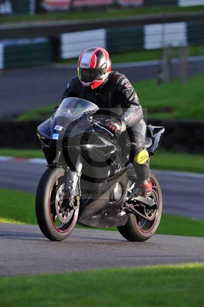 Motorcycle action photographs;cadwell;cadwell park photographs;event digital images;eventdigitalimages;motor racing louth lincolnshire;no limits trackday;peter wileman photography;trackday;trackday digital images;trackday photos