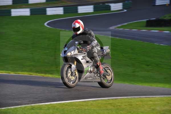 Motorcycle action photographs;cadwell;cadwell park photographs;event digital images;eventdigitalimages;motor racing louth lincolnshire;no limits trackday;peter wileman photography;trackday;trackday digital images;trackday photos