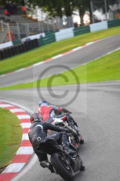 Motorcycle action photographs;cadwell;cadwell park photographs;event digital images;eventdigitalimages;motor racing louth lincolnshire;no limits trackday;peter wileman photography;trackday;trackday digital images;trackday photos