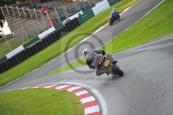 Motorcycle action photographs;cadwell;cadwell park photographs;event digital images;eventdigitalimages;motor racing louth lincolnshire;no limits trackday;peter wileman photography;trackday;trackday digital images;trackday photos