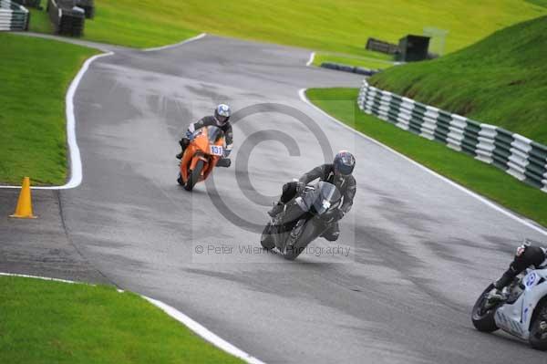 Motorcycle action photographs;cadwell;cadwell park photographs;event digital images;eventdigitalimages;motor racing louth lincolnshire;no limits trackday;peter wileman photography;trackday;trackday digital images;trackday photos