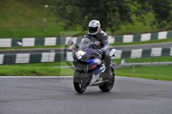 Motorcycle action photographs;cadwell;cadwell park photographs;event digital images;eventdigitalimages;motor racing louth lincolnshire;no limits trackday;peter wileman photography;trackday;trackday digital images;trackday photos