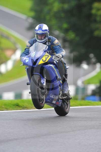 Motorcycle action photographs;cadwell;cadwell park photographs;event digital images;eventdigitalimages;motor racing louth lincolnshire;no limits trackday;peter wileman photography;trackday;trackday digital images;trackday photos