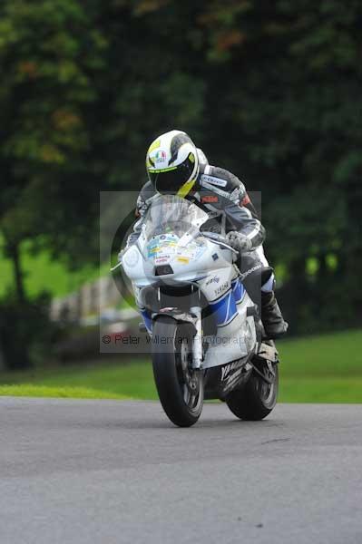 Motorcycle action photographs;cadwell;cadwell park photographs;event digital images;eventdigitalimages;motor racing louth lincolnshire;no limits trackday;peter wileman photography;trackday;trackday digital images;trackday photos