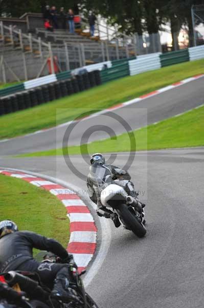 Motorcycle action photographs;cadwell;cadwell park photographs;event digital images;eventdigitalimages;motor racing louth lincolnshire;no limits trackday;peter wileman photography;trackday;trackday digital images;trackday photos