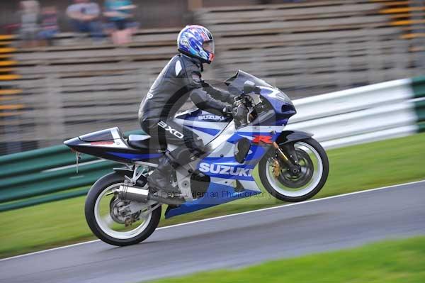 Motorcycle action photographs;cadwell;cadwell park photographs;event digital images;eventdigitalimages;motor racing louth lincolnshire;no limits trackday;peter wileman photography;trackday;trackday digital images;trackday photos