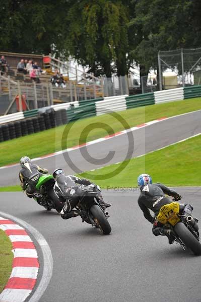 Motorcycle action photographs;cadwell;cadwell park photographs;event digital images;eventdigitalimages;motor racing louth lincolnshire;no limits trackday;peter wileman photography;trackday;trackday digital images;trackday photos