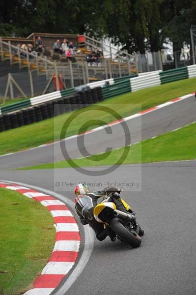 Motorcycle action photographs;cadwell;cadwell park photographs;event digital images;eventdigitalimages;motor racing louth lincolnshire;no limits trackday;peter wileman photography;trackday;trackday digital images;trackday photos