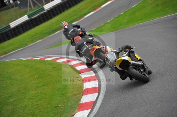 Motorcycle action photographs;cadwell;cadwell park photographs;event digital images;eventdigitalimages;motor racing louth lincolnshire;no limits trackday;peter wileman photography;trackday;trackday digital images;trackday photos