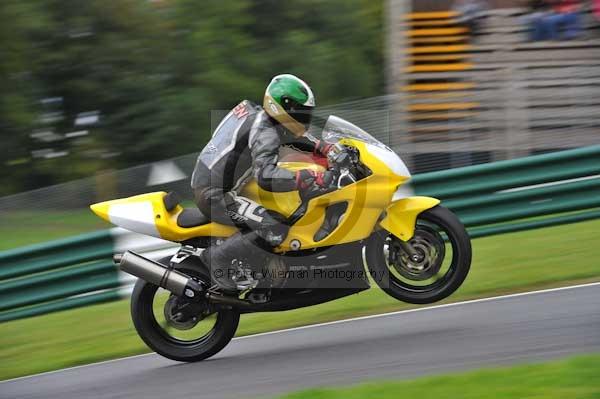 Motorcycle action photographs;cadwell;cadwell park photographs;event digital images;eventdigitalimages;motor racing louth lincolnshire;no limits trackday;peter wileman photography;trackday;trackday digital images;trackday photos