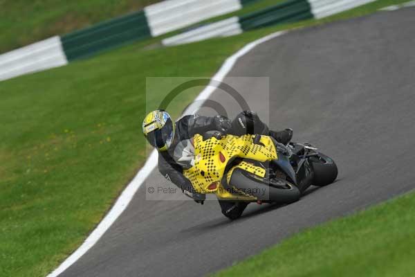 Motorcycle action photographs;cadwell;cadwell park photographs;event digital images;eventdigitalimages;motor racing louth lincolnshire;no limits trackday;peter wileman photography;trackday;trackday digital images;trackday photos