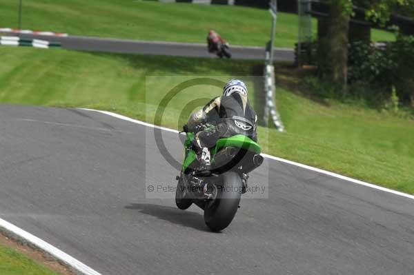 Motorcycle action photographs;cadwell;cadwell park photographs;event digital images;eventdigitalimages;motor racing louth lincolnshire;no limits trackday;peter wileman photography;trackday;trackday digital images;trackday photos