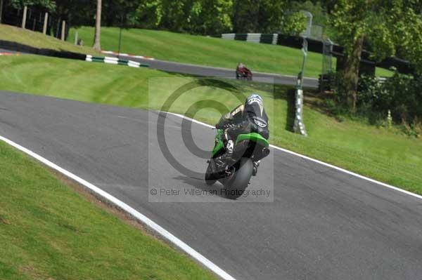 Motorcycle action photographs;cadwell;cadwell park photographs;event digital images;eventdigitalimages;motor racing louth lincolnshire;no limits trackday;peter wileman photography;trackday;trackday digital images;trackday photos