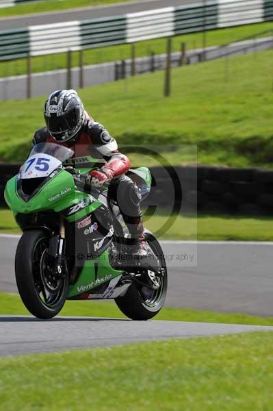 Motorcycle action photographs;cadwell;cadwell park photographs;event digital images;eventdigitalimages;motor racing louth lincolnshire;no limits trackday;peter wileman photography;trackday;trackday digital images;trackday photos