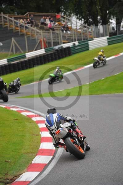 Motorcycle action photographs;cadwell;cadwell park photographs;event digital images;eventdigitalimages;motor racing louth lincolnshire;no limits trackday;peter wileman photography;trackday;trackday digital images;trackday photos