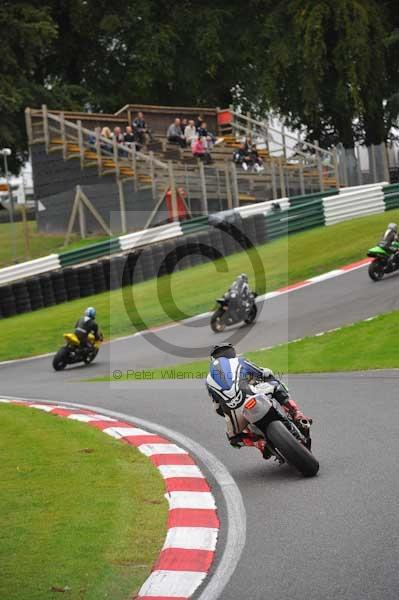 Motorcycle action photographs;cadwell;cadwell park photographs;event digital images;eventdigitalimages;motor racing louth lincolnshire;no limits trackday;peter wileman photography;trackday;trackday digital images;trackday photos