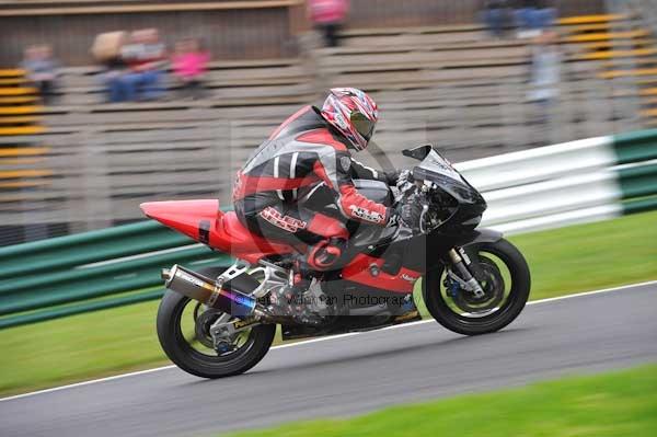 Motorcycle action photographs;cadwell;cadwell park photographs;event digital images;eventdigitalimages;motor racing louth lincolnshire;no limits trackday;peter wileman photography;trackday;trackday digital images;trackday photos