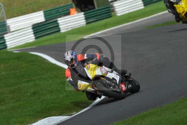 Motorcycle action photographs;cadwell;cadwell park photographs;event digital images;eventdigitalimages;motor racing louth lincolnshire;no limits trackday;peter wileman photography;trackday;trackday digital images;trackday photos