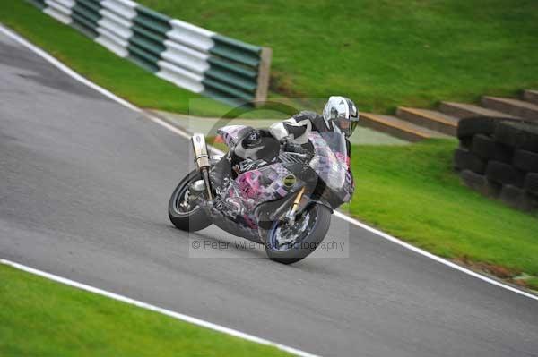 Motorcycle action photographs;cadwell;cadwell park photographs;event digital images;eventdigitalimages;motor racing louth lincolnshire;no limits trackday;peter wileman photography;trackday;trackday digital images;trackday photos