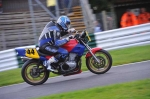 Motorcycle-action-photographs;cadwell;cadwell-park-photographs;event-digital-images;eventdigitalimages;motor-racing-louth-lincolnshire;no-limits-trackday;peter-wileman-photography;trackday;trackday-digital-images;trackday-photos