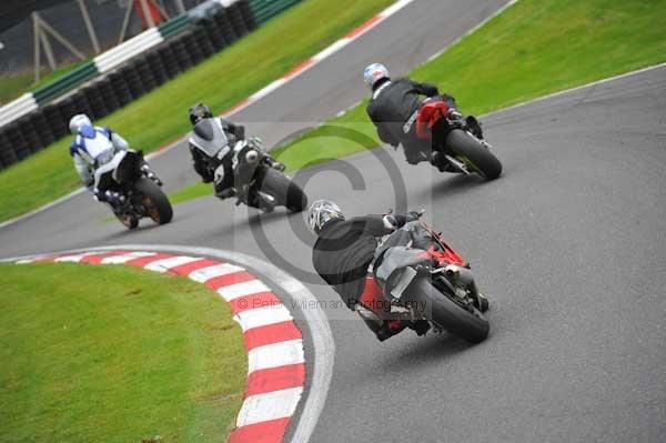 Motorcycle action photographs;cadwell;cadwell park photographs;event digital images;eventdigitalimages;motor racing louth lincolnshire;no limits trackday;peter wileman photography;trackday;trackday digital images;trackday photos