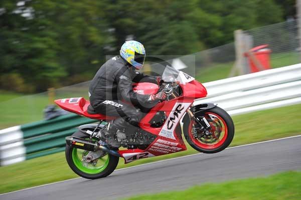 Motorcycle action photographs;cadwell;cadwell park photographs;event digital images;eventdigitalimages;motor racing louth lincolnshire;no limits trackday;peter wileman photography;trackday;trackday digital images;trackday photos