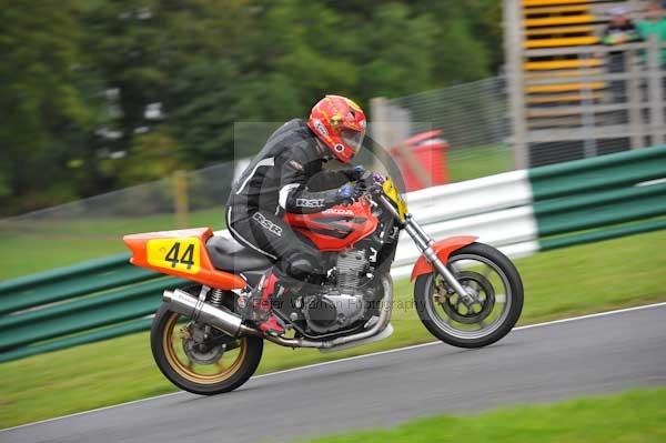 Motorcycle action photographs;cadwell;cadwell park photographs;event digital images;eventdigitalimages;motor racing louth lincolnshire;no limits trackday;peter wileman photography;trackday;trackday digital images;trackday photos