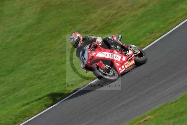 Motorcycle action photographs;cadwell;cadwell park photographs;event digital images;eventdigitalimages;motor racing louth lincolnshire;no limits trackday;peter wileman photography;trackday;trackday digital images;trackday photos