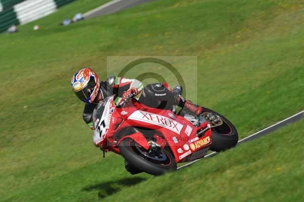 Motorcycle action photographs;cadwell;cadwell park photographs;event digital images;eventdigitalimages;motor racing louth lincolnshire;no limits trackday;peter wileman photography;trackday;trackday digital images;trackday photos