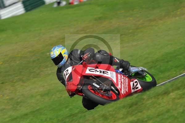 Motorcycle action photographs;cadwell;cadwell park photographs;event digital images;eventdigitalimages;motor racing louth lincolnshire;no limits trackday;peter wileman photography;trackday;trackday digital images;trackday photos