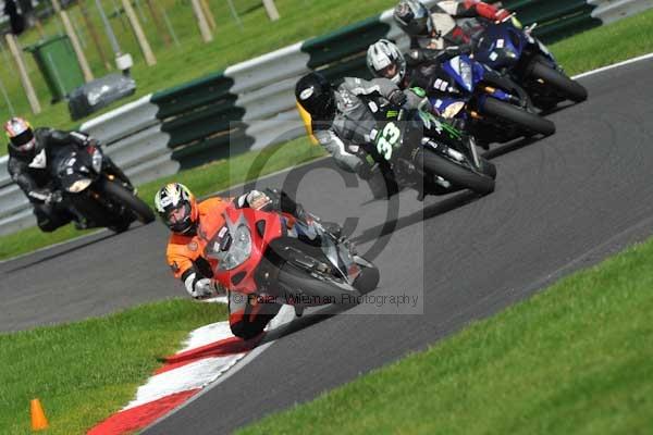 Motorcycle action photographs;cadwell;cadwell park photographs;event digital images;eventdigitalimages;motor racing louth lincolnshire;no limits trackday;peter wileman photography;trackday;trackday digital images;trackday photos