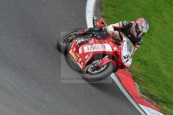 Motorcycle action photographs;cadwell;cadwell park photographs;event digital images;eventdigitalimages;motor racing louth lincolnshire;no limits trackday;peter wileman photography;trackday;trackday digital images;trackday photos