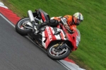 Motorcycle-action-photographs;cadwell;cadwell-park-photographs;event-digital-images;eventdigitalimages;motor-racing-louth-lincolnshire;no-limits-trackday;peter-wileman-photography;trackday;trackday-digital-images;trackday-photos