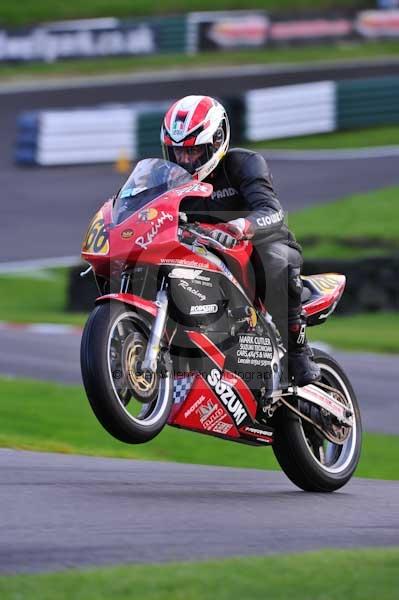 Motorcycle action photographs;cadwell;cadwell park photographs;event digital images;eventdigitalimages;motor racing louth lincolnshire;no limits trackday;peter wileman photography;trackday;trackday digital images;trackday photos