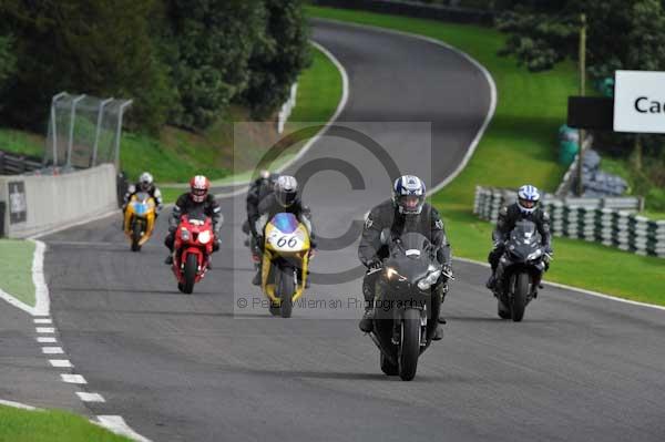 Motorcycle action photographs;cadwell;cadwell park photographs;event digital images;eventdigitalimages;motor racing louth lincolnshire;no limits trackday;peter wileman photography;trackday;trackday digital images;trackday photos