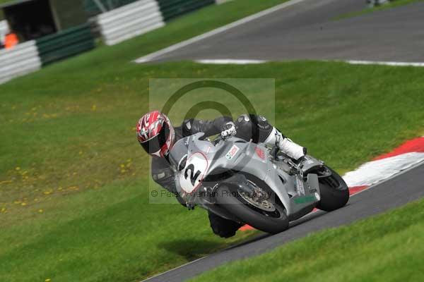 Motorcycle action photographs;cadwell;cadwell park photographs;event digital images;eventdigitalimages;motor racing louth lincolnshire;no limits trackday;peter wileman photography;trackday;trackday digital images;trackday photos