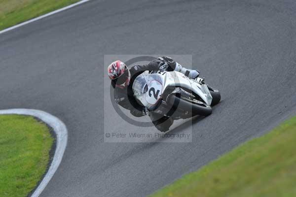 Motorcycle action photographs;cadwell;cadwell park photographs;event digital images;eventdigitalimages;motor racing louth lincolnshire;no limits trackday;peter wileman photography;trackday;trackday digital images;trackday photos