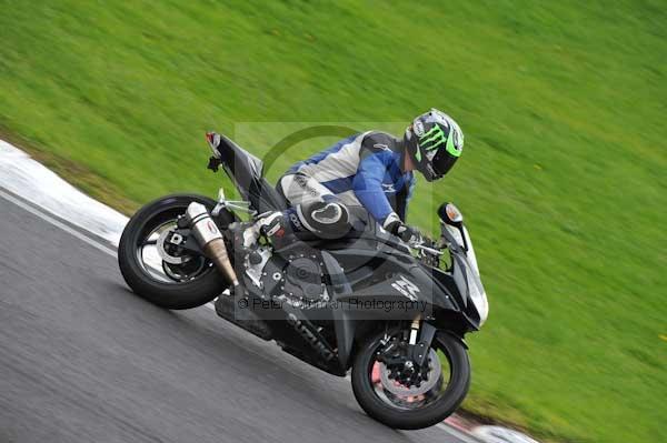 Motorcycle action photographs;cadwell;cadwell park photographs;event digital images;eventdigitalimages;motor racing louth lincolnshire;no limits trackday;peter wileman photography;trackday;trackday digital images;trackday photos