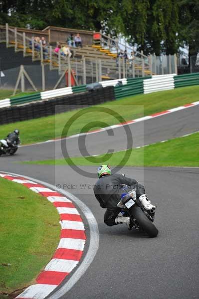 Motorcycle action photographs;cadwell;cadwell park photographs;event digital images;eventdigitalimages;motor racing louth lincolnshire;no limits trackday;peter wileman photography;trackday;trackday digital images;trackday photos