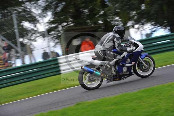 Motorcycle action photographs;cadwell;cadwell park photographs;event digital images;eventdigitalimages;motor racing louth lincolnshire;no limits trackday;peter wileman photography;trackday;trackday digital images;trackday photos