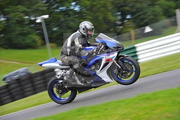 Motorcycle action photographs;cadwell;cadwell park photographs;event digital images;eventdigitalimages;motor racing louth lincolnshire;no limits trackday;peter wileman photography;trackday;trackday digital images;trackday photos