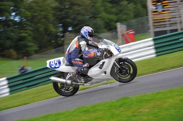 Motorcycle action photographs;cadwell;cadwell park photographs;event digital images;eventdigitalimages;motor racing louth lincolnshire;no limits trackday;peter wileman photography;trackday;trackday digital images;trackday photos