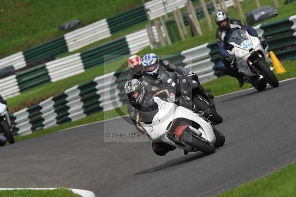 Motorcycle action photographs;cadwell;cadwell park photographs;event digital images;eventdigitalimages;motor racing louth lincolnshire;no limits trackday;peter wileman photography;trackday;trackday digital images;trackday photos