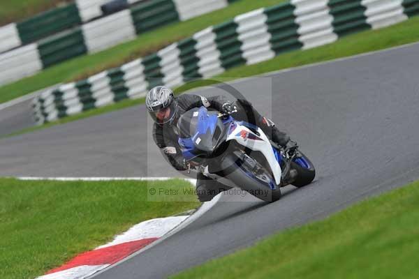 Motorcycle action photographs;cadwell;cadwell park photographs;event digital images;eventdigitalimages;motor racing louth lincolnshire;no limits trackday;peter wileman photography;trackday;trackday digital images;trackday photos