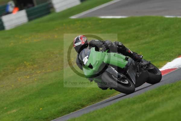 Motorcycle action photographs;cadwell;cadwell park photographs;event digital images;eventdigitalimages;motor racing louth lincolnshire;no limits trackday;peter wileman photography;trackday;trackday digital images;trackday photos