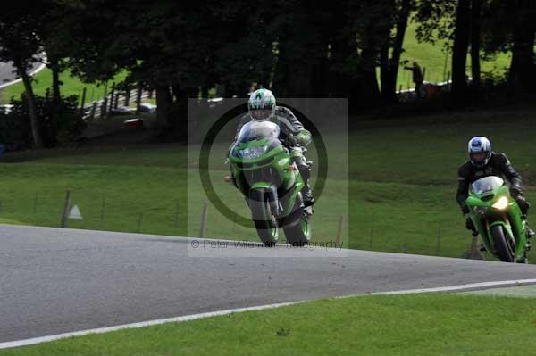 Motorcycle action photographs;cadwell;cadwell park photographs;event digital images;eventdigitalimages;motor racing louth lincolnshire;no limits trackday;peter wileman photography;trackday;trackday digital images;trackday photos