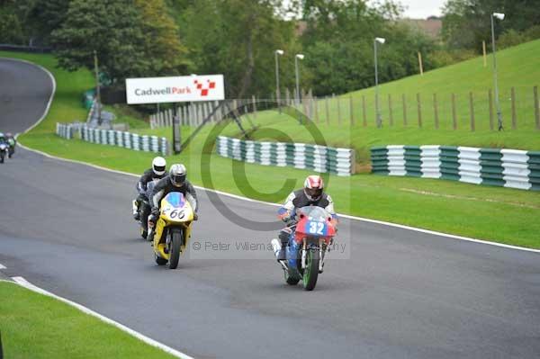 Motorcycle action photographs;cadwell;cadwell park photographs;event digital images;eventdigitalimages;motor racing louth lincolnshire;no limits trackday;peter wileman photography;trackday;trackday digital images;trackday photos