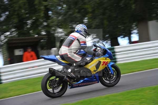 Motorcycle action photographs;cadwell;cadwell park photographs;event digital images;eventdigitalimages;motor racing louth lincolnshire;no limits trackday;peter wileman photography;trackday;trackday digital images;trackday photos