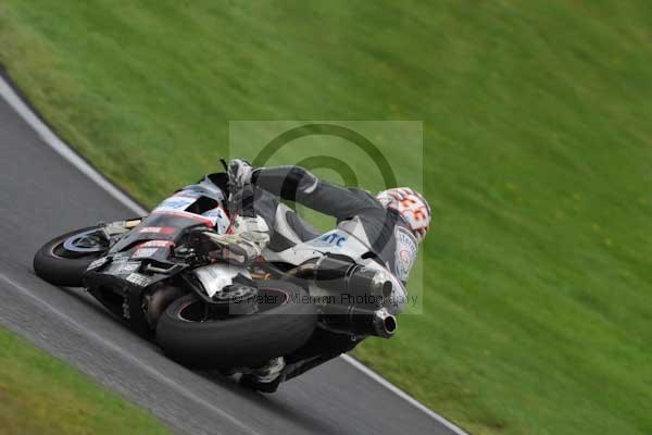 Motorcycle action photographs;cadwell;cadwell park photographs;event digital images;eventdigitalimages;motor racing louth lincolnshire;no limits trackday;peter wileman photography;trackday;trackday digital images;trackday photos